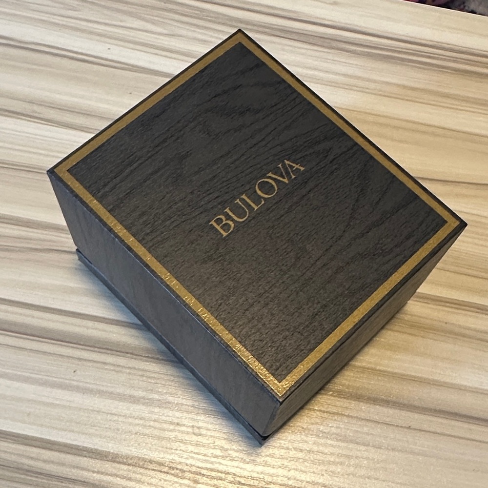 Bulova Black and Gold Display Box ONLY